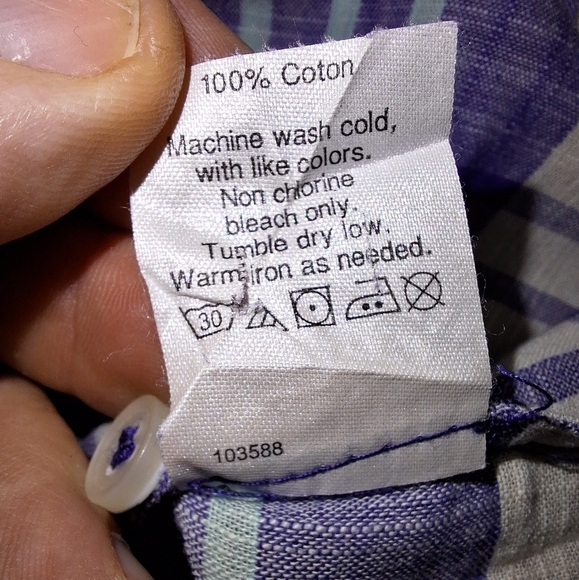 A J.Crew ladies long sleeve button-down blue plaid shirt in a size XS. - Picture 5 of 5